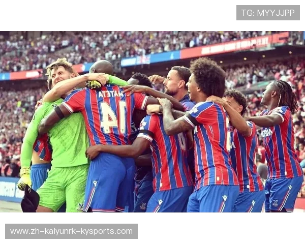 英超球队围巾：英超球队围巾的文化与球迷喜好